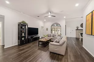 2058 Hillshire Dr, Lewisville, TX 75067 - Photo 7