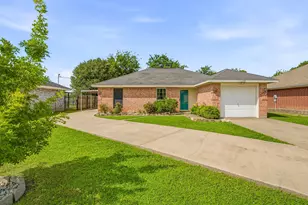 128 Liesa St, Alvarado, TX 76009 - Photo 3