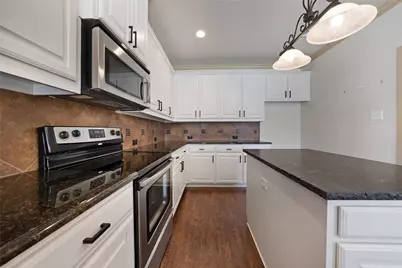 2058 Sundown Drive, Little Elm, TX 75068 - Photo 9