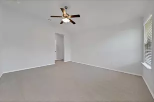 1338 Winding Hollow Dr, Grand Prairie, TX 75052 - Photo 31