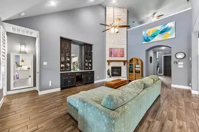 13617 Green Elm Road, Fort Worth, TX 76008 - Photo 9