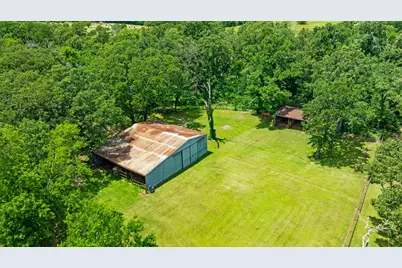 848 Cr 15300, Deport, TX 75435 - Photo 35