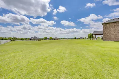 105 Legacy Downs Drive, Fort Worth, TX 76126 - Photo 33