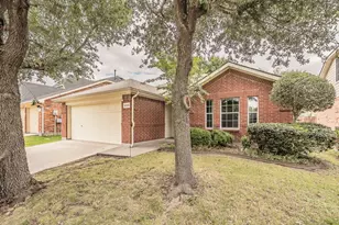 12129 Macaroon Ln, Fort Worth, TX 76244 - Photo 3