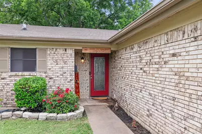 2015 Roberts Drive, Granbury, TX 76048 - Photo 1