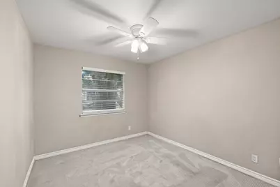 2015 Roberts Drive, Granbury, TX 76048 - Photo 9