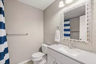 2015 Roberts Dr, Granbury, TX 76048 - Photo 9