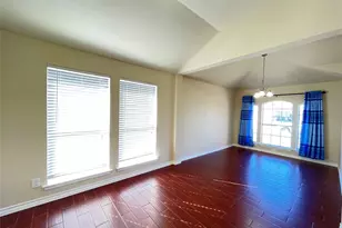 1253 Rosedale Springs Ln, Fort Worth, TX 76134 - Photo 7