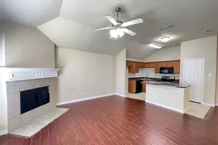 1253 Rosedale Springs Ln, Fort Worth, TX 76134 - Photo 11
