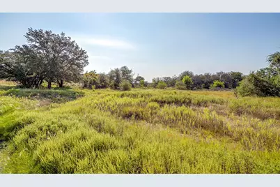 1034 Hidden View Court, Glen Rose, TX 76043 - Photo 11