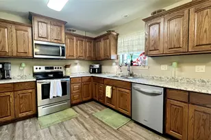 403 Cooper St, Rosser, TX 75157 - Photo 9