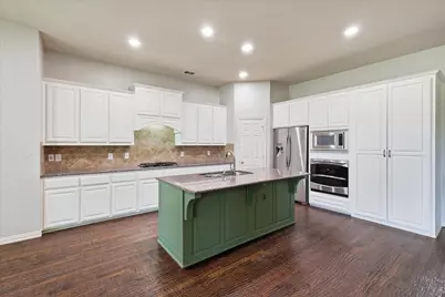 1731 Meadows Avenue, Lantana, TX 76226 - Photo 19