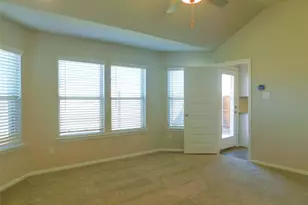 14017 Earlham St, Pilot Point, TX 76258 - Photo 11