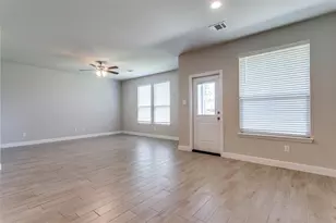 11536 Wolfhound Dr, Fort Worth, TX 76052 - Photo 15