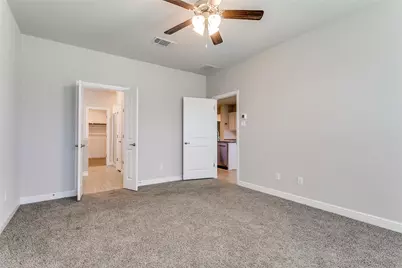 11536 Wolfhound Drive, Fort Worth, TX 76052 - Photo 17