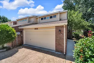 1916 Shorewood Dr, Grapevine, TX 76051 - Photo 1