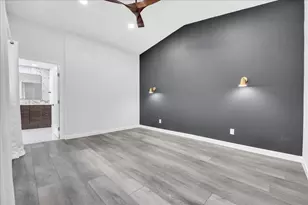 1916 Shorewood Dr, Grapevine, TX 76051 - Photo 23