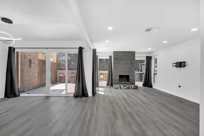 1916 Shorewood Drive, Grapevine, TX 76051 - Photo 3
