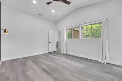 1916 Shorewood Drive, Grapevine, TX 76051 - Photo 25