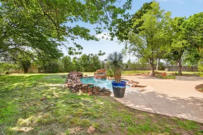4316 Winding Way, Benbrook, TX 76126 - Photo 37