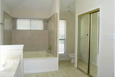 5505 Oak Brook Road, Arlington, TX 76016 - Photo 5