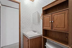 1321 Phoenix Ct, Granbury, TX 76048 - Photo 25