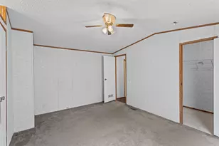 1321 Phoenix Ct, Granbury, TX 76048 - Photo 17