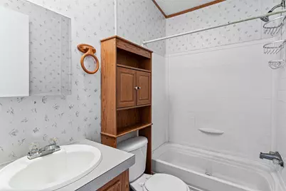 1321 Phoenix Court, Granbury, TX 76048 - Photo 23