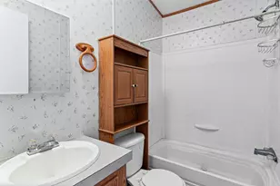 1321 Phoenix Ct, Granbury, TX 76048 - Photo 23