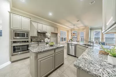 5904 Richmond Drive, North Richland Hills, TX 76180 - Photo 7