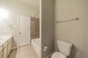 5904 Richmond Dr, North Richland Hills, TX 76180 - Photo 21