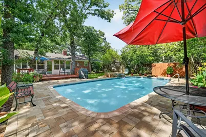2214 Ravinia Drive, Arlington, TX 76012 - Photo 35
