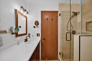 2214 Ravinia Dr, Arlington, TX 76012 - Photo 19