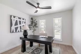 524 Circleview Dr N, Hurst, TX 76054 - Photo 19