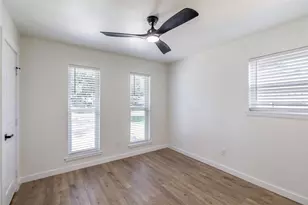524 Circleview Dr N, Hurst, TX 76054 - Photo 21