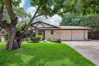 7452 Meadowcrest Drive, Fort Worth, TX 76112 - Photo 1