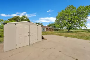 9209 Fm 1570 N, Greenville, TX 75402 - Photo 11