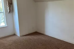 290 N Laramie Cir, Pilot Point, TX 76258 - Photo 7