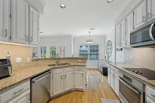 5950 Lindenshire Ln, Dallas, TX 75230 - Photo 9