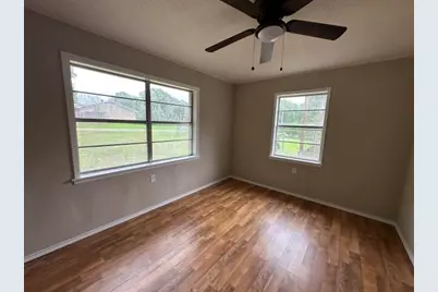 300 Pine Street, Ore City, TX 75683 - Photo 15