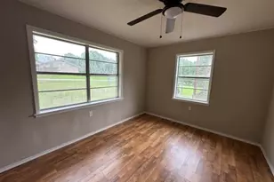 300 Pine St, Ore City, TX 75683 - Photo 15