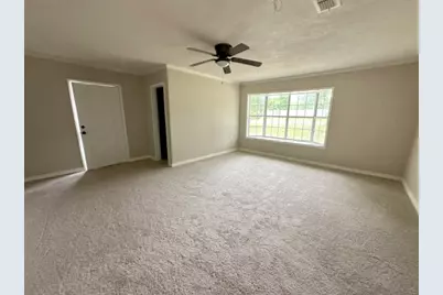 300 Pine Street, Ore City, TX 75683 - Photo 9