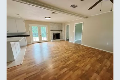 300 Pine Street, Ore City, TX 75683 - Photo 13