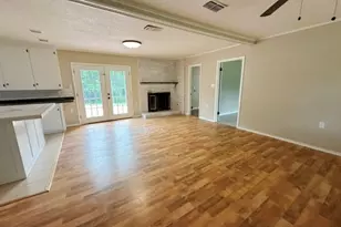 300 Pine St, Ore City, TX 75683 - Photo 13