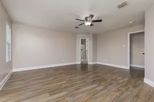 2228 Bradford Pear Dr, Little Elm, TX 75068 - Photo 17