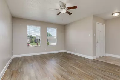 2228 Bradford Pear Drive, Little Elm, TX 75068 - Photo 7