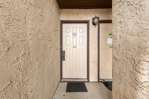 2014 Willoughby Ln, Arlington, TX 76011 - Photo 3