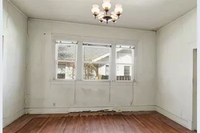 318 S Montclair Avenue, Dallas, TX 75208 - Photo 9