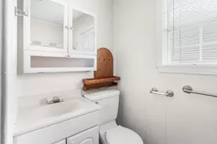 813 Truman St, Arlington, TX 76011 - Photo 13
