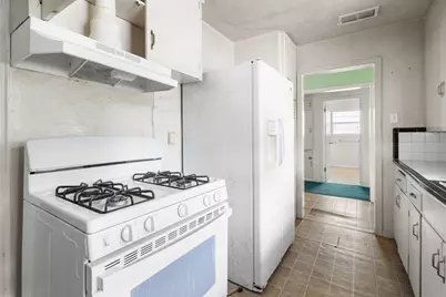 813 Truman Street, Arlington, TX 76011 - Photo 5